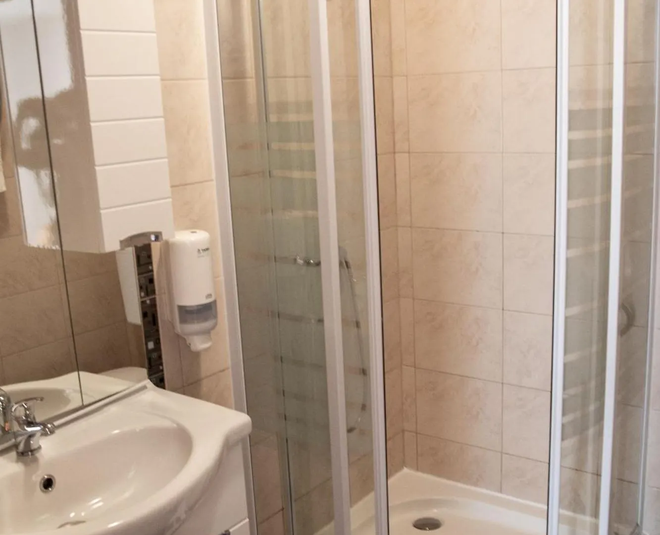 Guest House Maritimo Сукошан 3*,