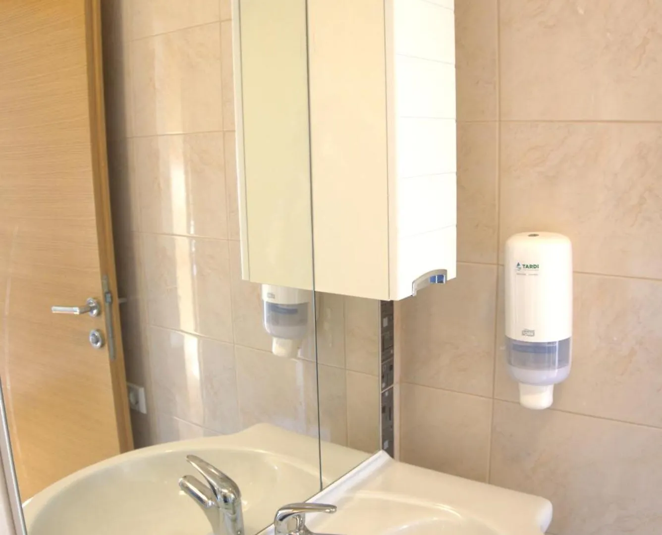 Guest House Maritimo Сукошан